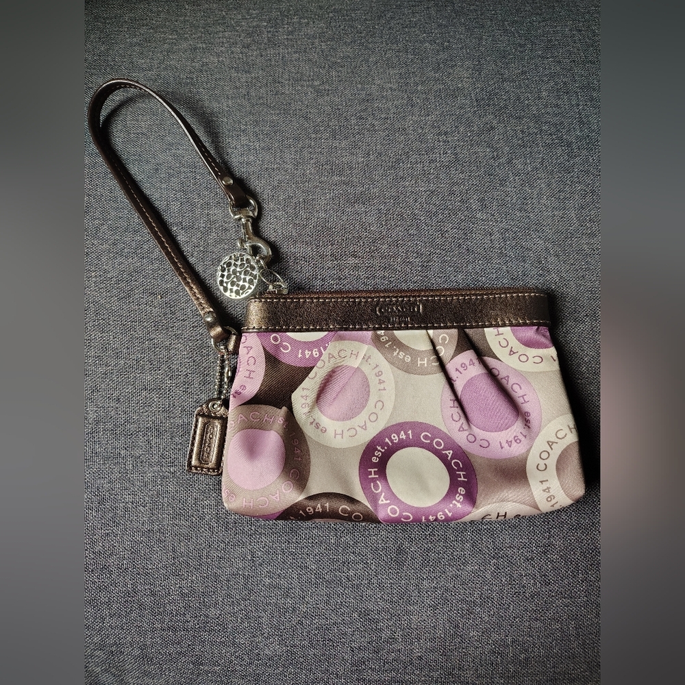 Small Coach Wristlet